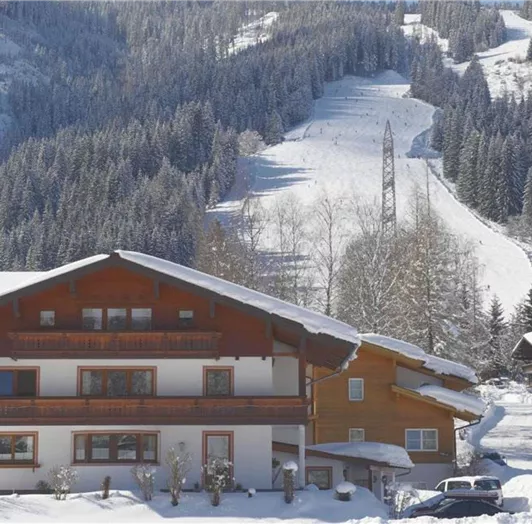 skiurlaub-skiamade-schoerghofer