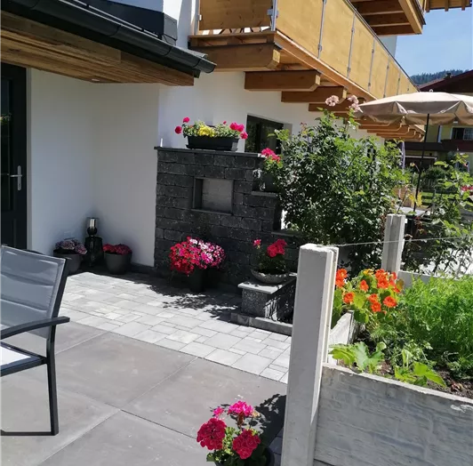 Sommer- Frühstücks- Terrasse