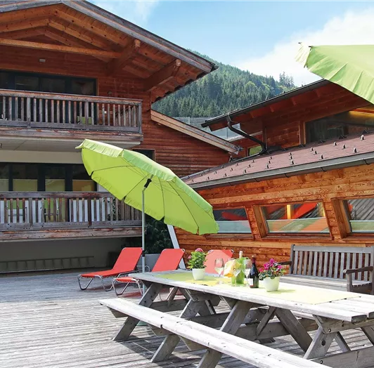 Sonnenterrasse mit Grill