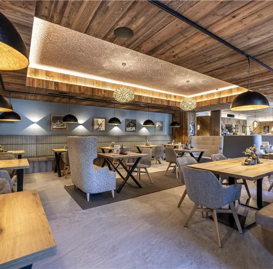 Speisesaal_Webaufloesung-41