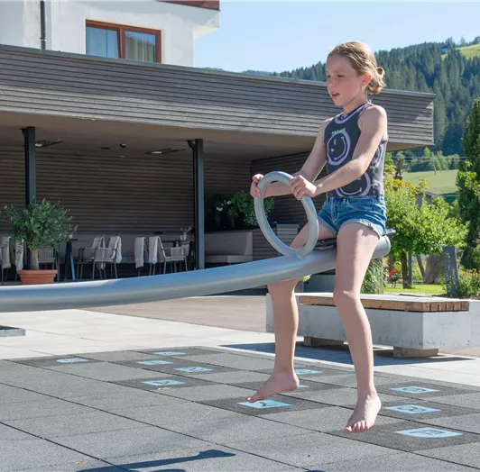 Spielbereich vor dem Haus