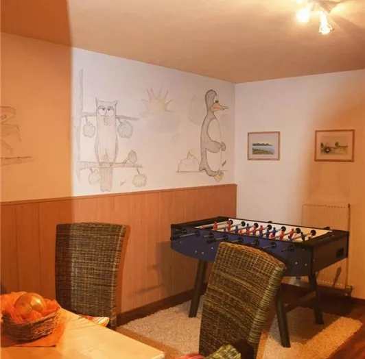 SPIELZIMMER
