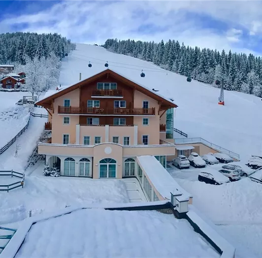 Stammhaus Zimmer mit Blick zur Skipiste