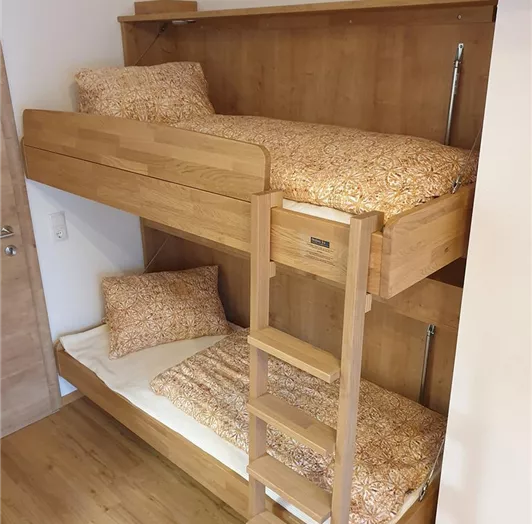 Stockbett-Web