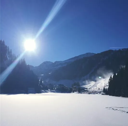 Sunshine on the piste