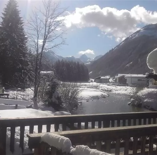 Übergang Parkanlage - Spielplatz