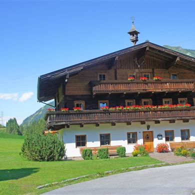 Walchauhof im Sommer