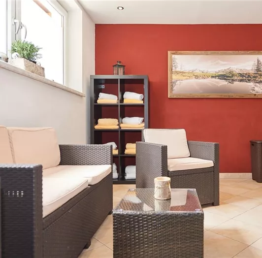 wellnessbereich-gross