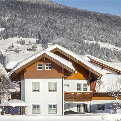 winterurlaub-annas-appartements-flachau