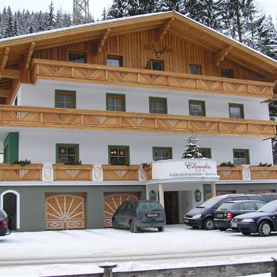 winterurlaub-pension-claudia-flachau