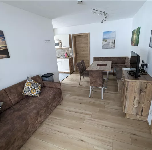 Wohn-Essbereich App. B