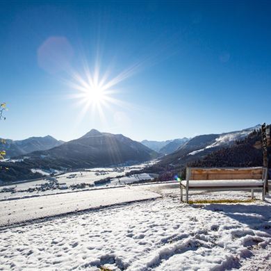 Aigenberg traumhafter Ausblick ins Flachautal